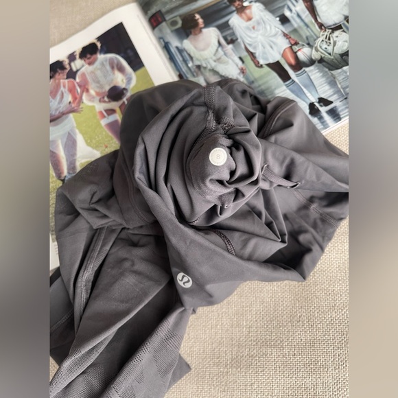 Lululemon Sheer Will High-Rise Leggings In Camo Graphite Gray Size 8 - Picture 9 of 16